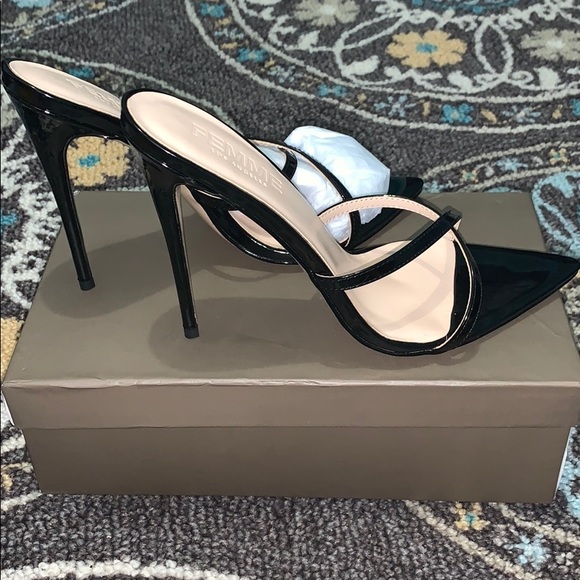 FEMMELA Black patent vegan leather mule. - Picture 2 of 10